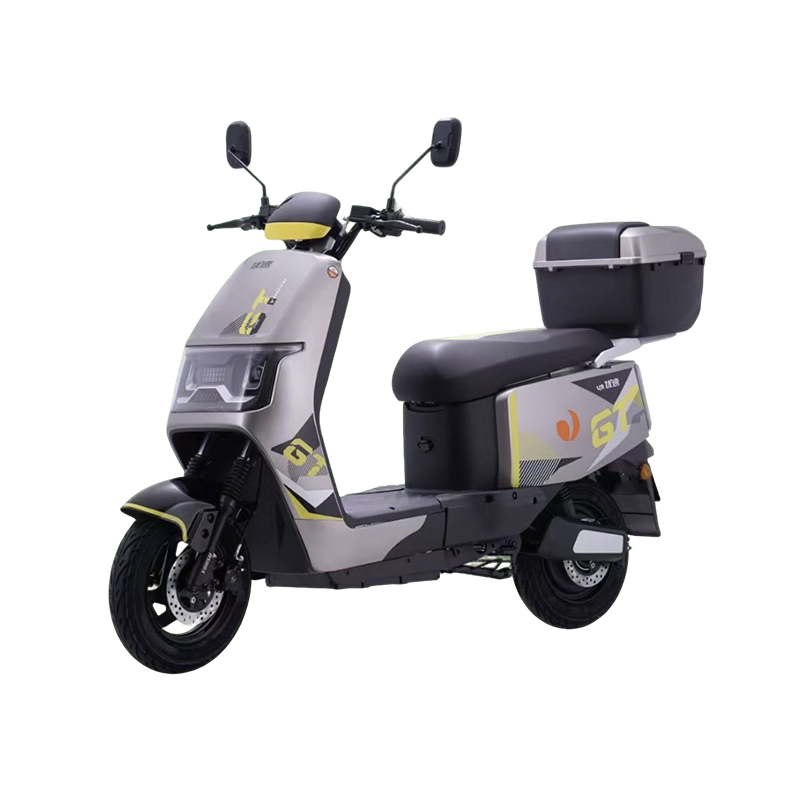 Jak funguje systém odpružení všestranného motocyklu na městských silnicích i v terénu ve srovnání se speciálními motocykly pro dva sporty?