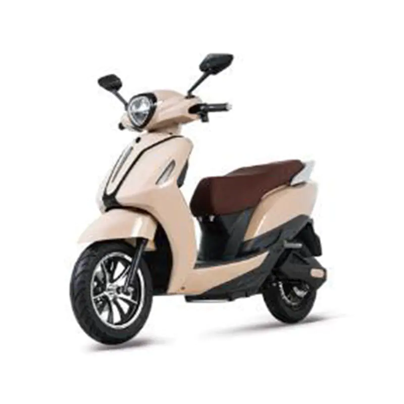 Jak se liší rozsah mezi elektrokoly s nábojovým motorem a motorem se středním pohonem?